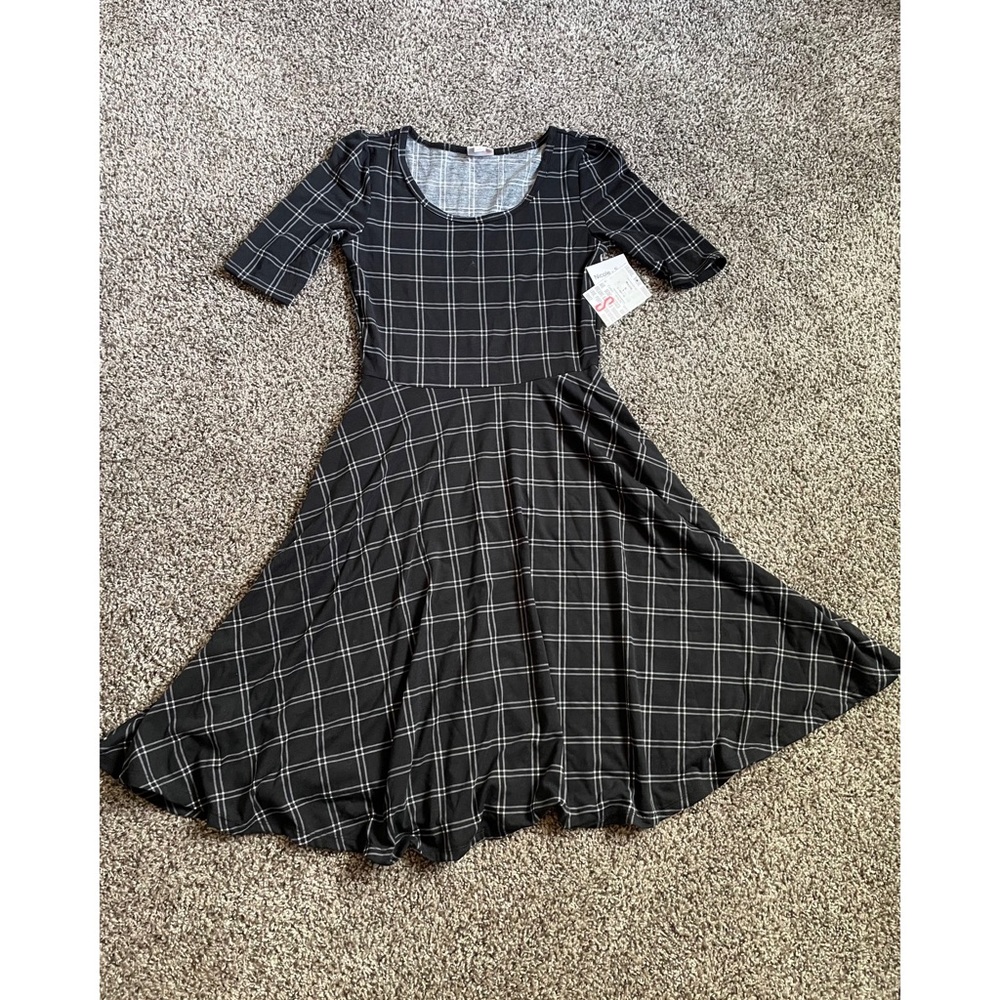 LuLaRoe Small Nicole